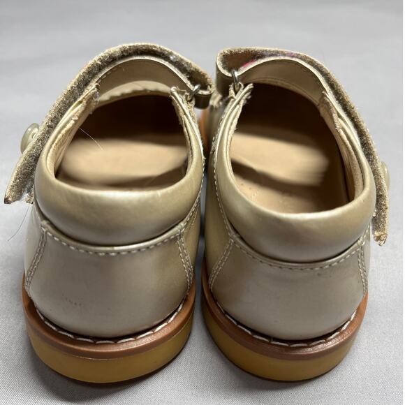 Elephantito Toddler Girls Shoes US size 9 Mary Jane Metallic Champagne Adj. - Picture 6 of 9